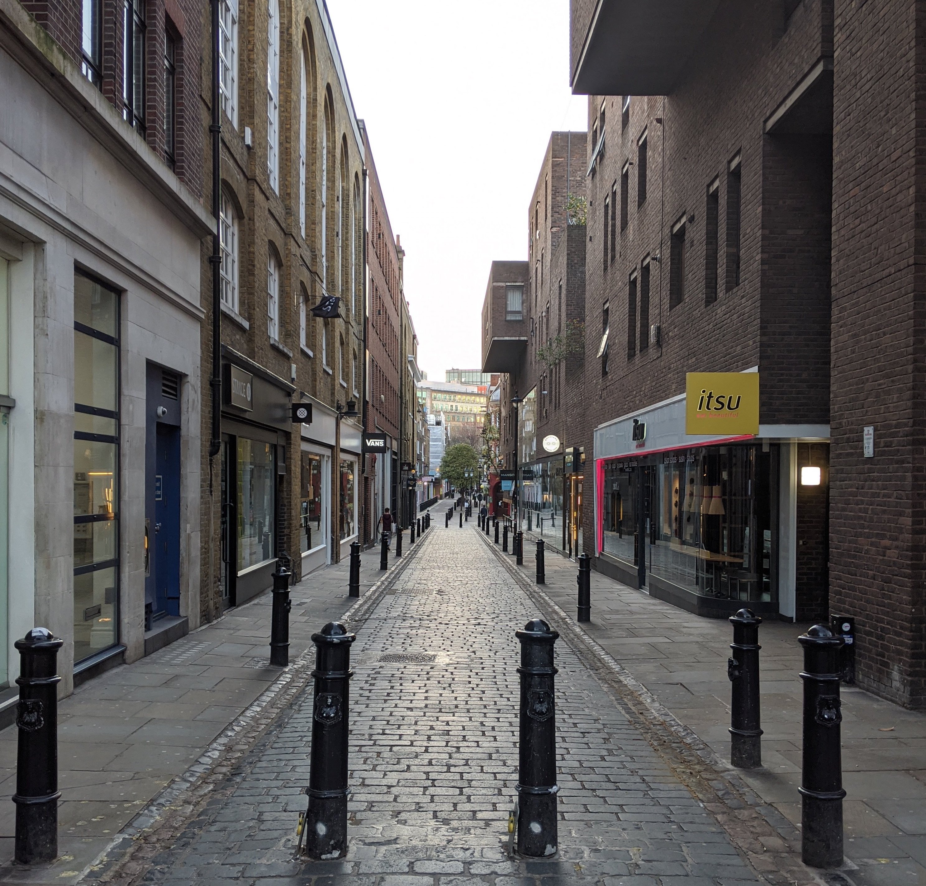 the stillness of Seven Dials