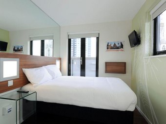 <p>Tune Hotel - <a href='/triptoids/tunewest'>Click here for more information</a></p>