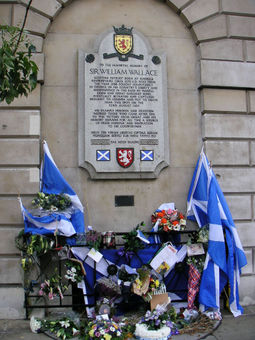 <p>A brief history of Smithfield - <a href='/articles/history-of-smithfield'>Click here for more information</a></p>