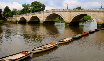 <p>The Thames Path - <a href='/articles/Thames_Path '>Click here for more information</a></p>