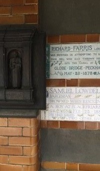 <p>A Visit To The Postman's Park  - <a href='/journals/postmans-park'>Click here for more information</a></p>