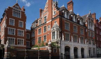<p>Chiltern Firehouse  - <a href='/triptoids/chiltern-firehouse'>Click here for more information</a></p>