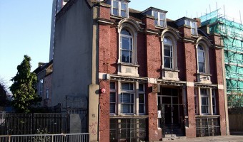 <p>Bethnal Green Working Men`s Club - <a href='/triptoids/bethnal-green-mens-club'>Click here for more information</a></p>