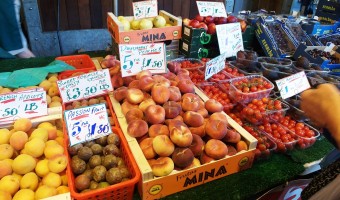 <p>I love Borough Market  - <a href='/journals/borough market'>Click here for more information</a></p>